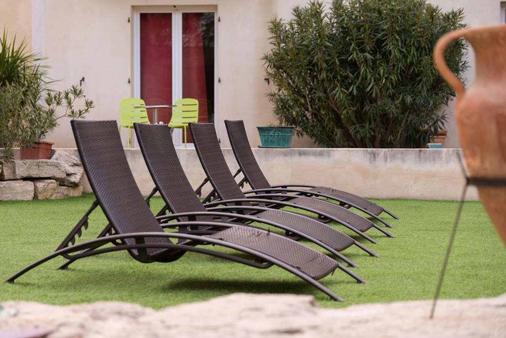 The Originals City, Hotel Le Village Provencal, Aix-En-Provence Nord Pertuis Ngoại thất bức ảnh