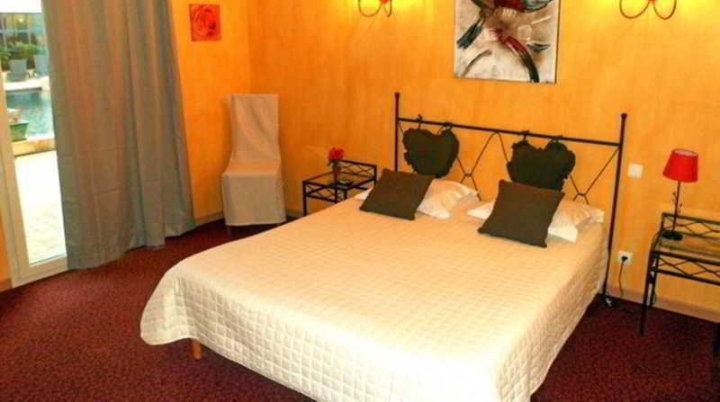 The Originals City, Hotel Le Village Provencal, Aix-En-Provence Nord Pertuis Ngoại thất bức ảnh