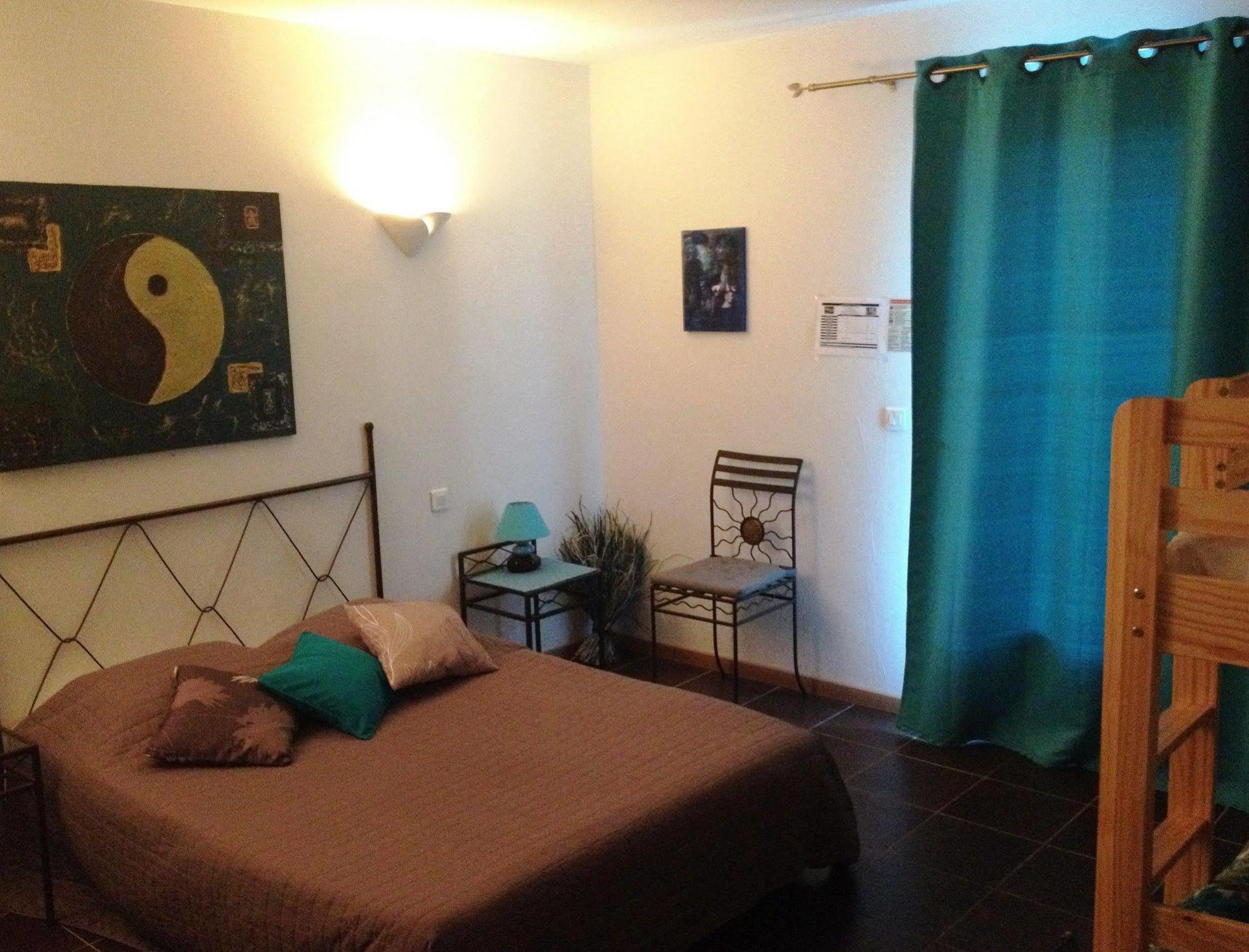 The Originals City, Hotel Le Village Provencal, Aix-En-Provence Nord Pertuis Ngoại thất bức ảnh